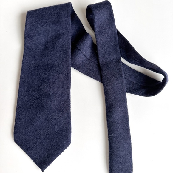 Vintage Designer Cashmere Tie - Picture 2 of 5
